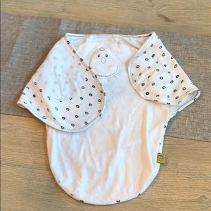 Nested Bean swaddle